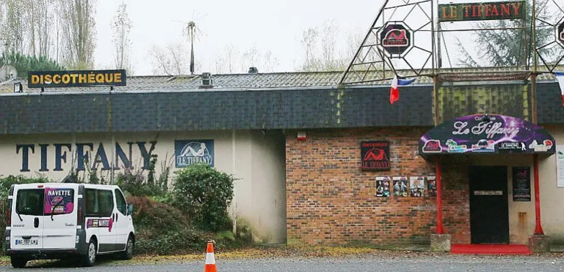 La fin de nuit a été agitée sur le parking de la discothèque Le Tiffany.